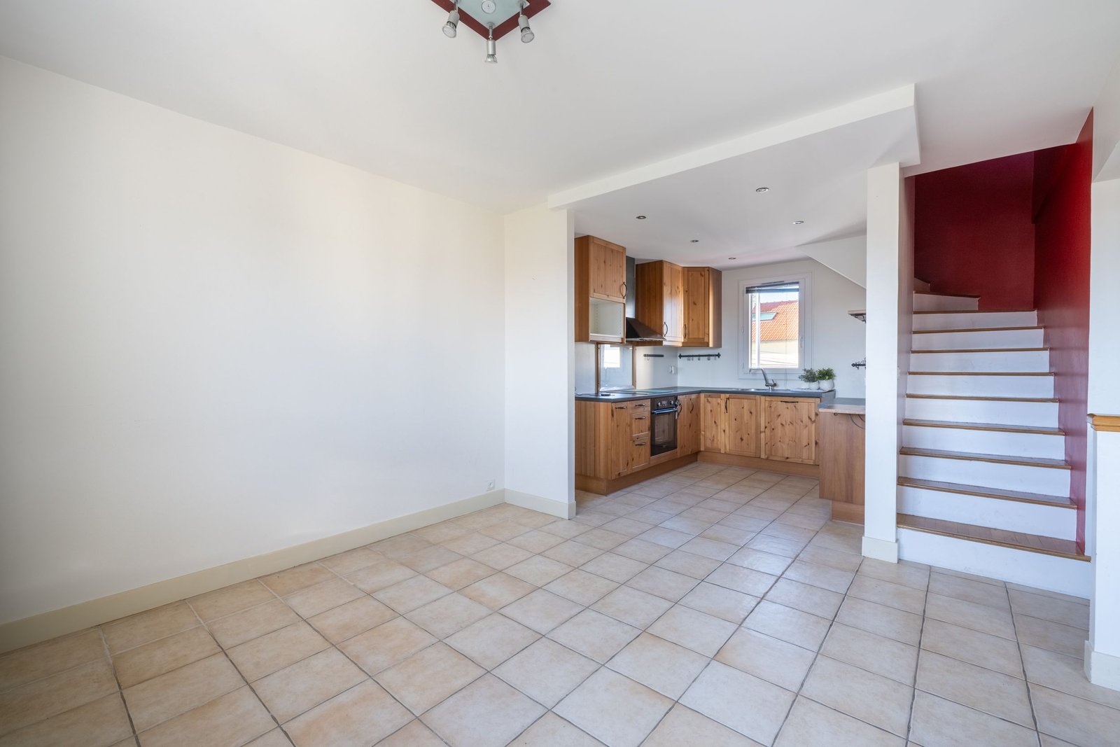 Opportunité rare sur le Mont Valérien – Maison divisée en 3 appartements